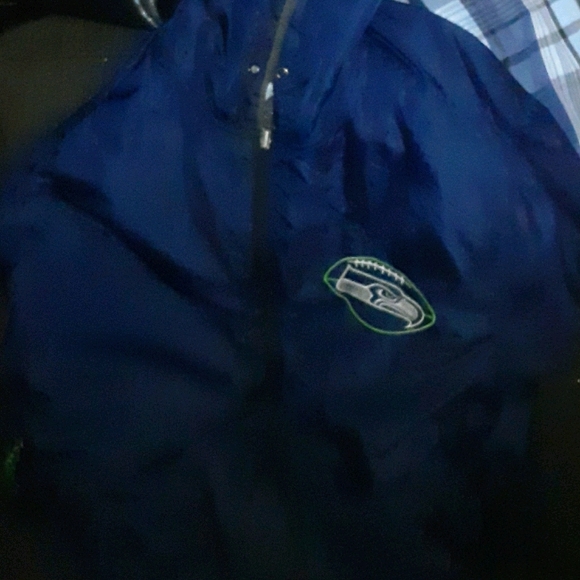 Seahawks reversible - Picture 2 of 2